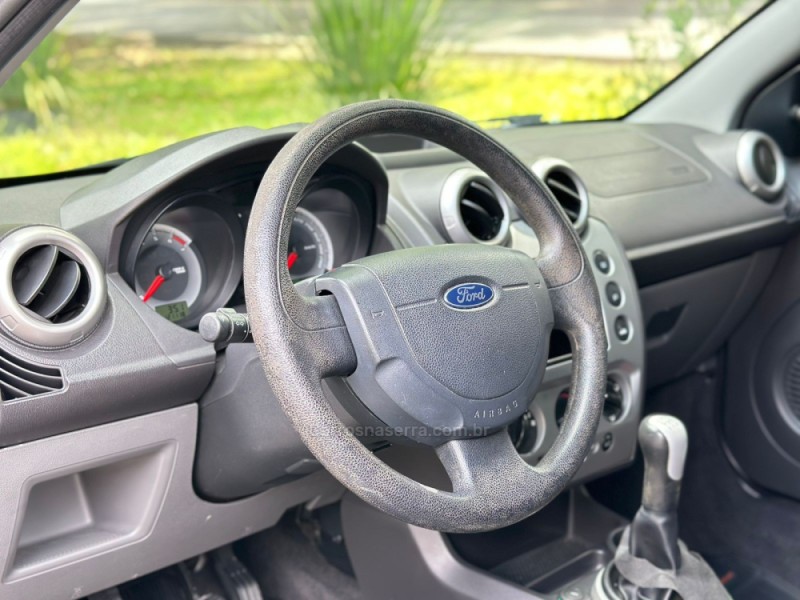 FIESTA 1.6 MPI HATCH 8V FLEX 4P MANUAL - 2013 - DOIS IRMãOS