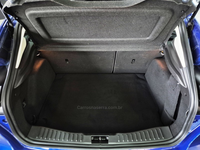 FOCUS 2.0 TITANIUM PLUS HATCH 16V FLEX 4P AUTO - 2016 - CAXIAS DO SUL