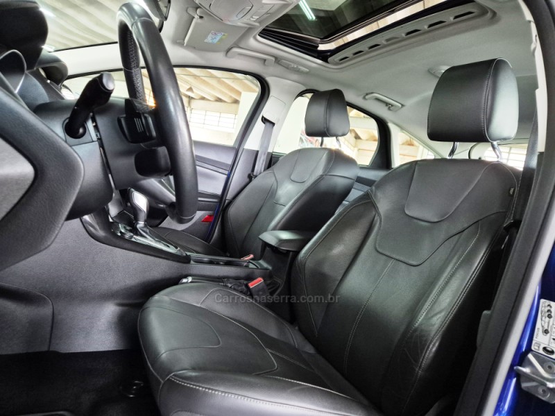 FOCUS 2.0 TITANIUM PLUS HATCH 16V FLEX 4P AUTO - 2016 - CAXIAS DO SUL