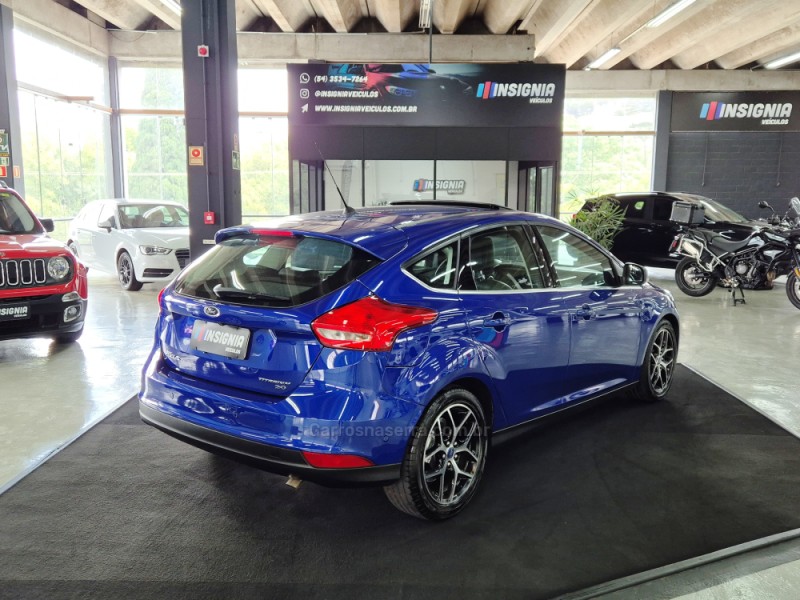 FOCUS 2.0 TITANIUM PLUS HATCH 16V FLEX 4P AUTO - 2016 - CAXIAS DO SUL