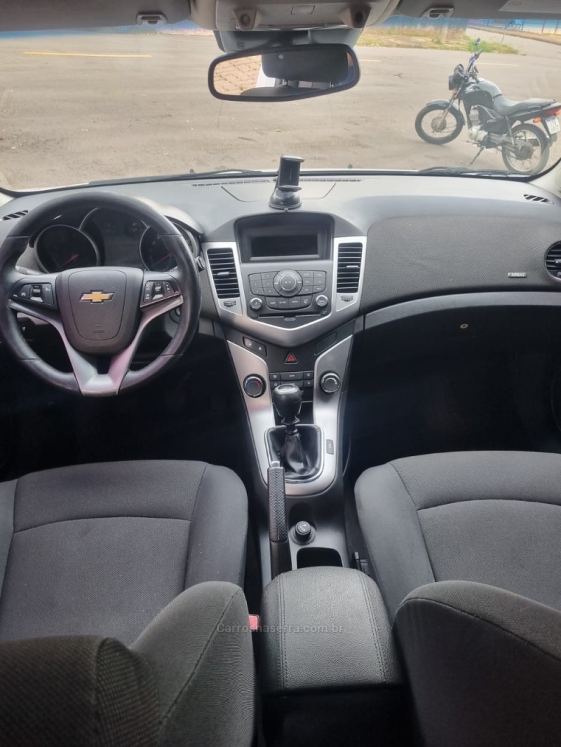 CRUZE 1.8 LT SPORT6 16V FLEX 4P MANUAL - 2014 - PASSO FUNDO