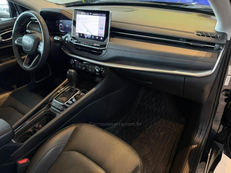 COMPASS 2.0 16V DIESEL LIMITED 4X4 AUTOMÁTICO - 2023 - SãO LEOPOLDO