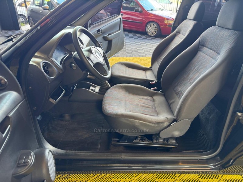 CELTA 1.0 MPFI VHC LIFE 8V FLEX 2P MANUAL - 2009 - CAXIAS DO SUL