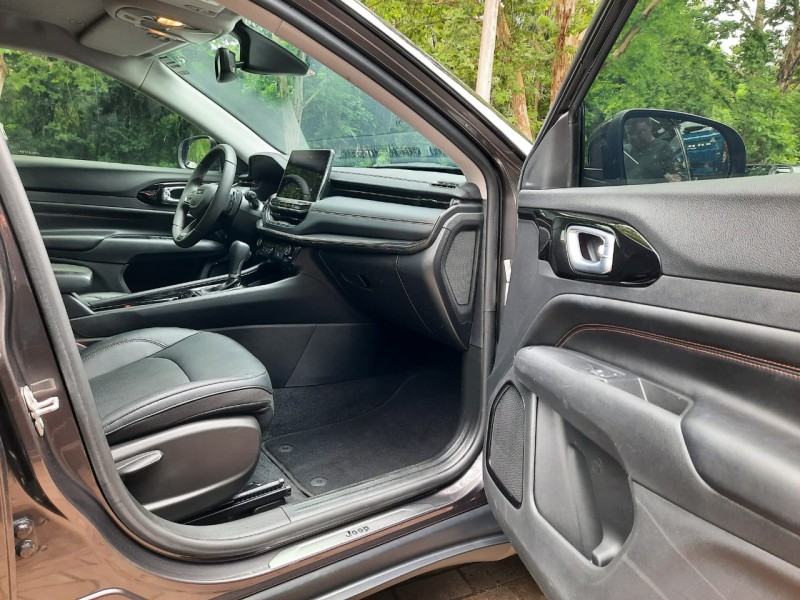 COMPASS 1.3 LIMITED T270 16V TURBO FLEX 4P AUTOMÁTICO - 2022 - DOIS IRMãOS