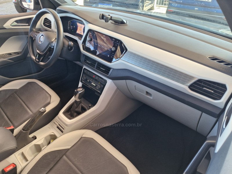 T-CROSS 1.4 HIGHLINE TSI 16V FLEX 4P AUTOMÁTICO - 2020 - LAJEADO