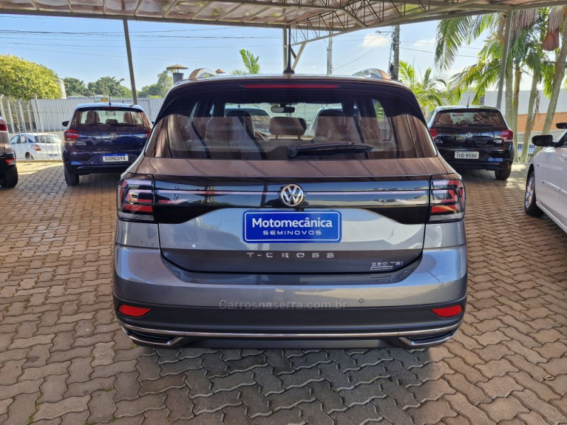 T-CROSS 1.4 HIGHLINE TSI 16V FLEX 4P AUTOMÁTICO - 2020 - LAJEADO