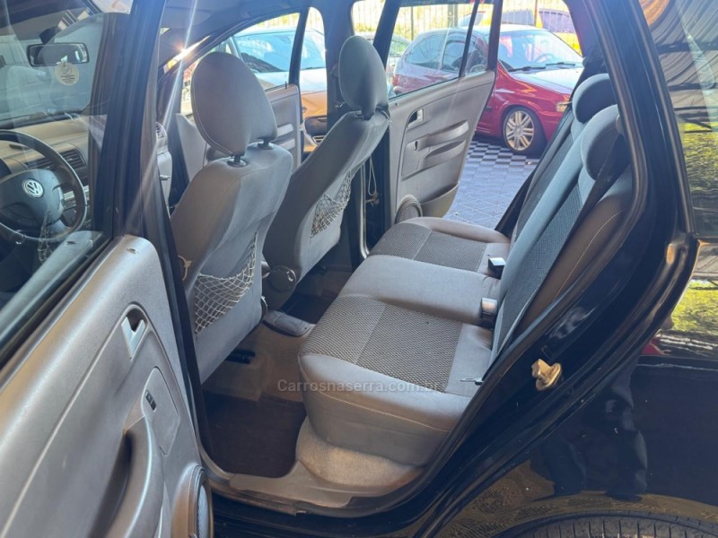 SPACEFOX 1.6 MI ROUTE 8V FLEX 4P MANUAL - 2010 - CAXIAS DO SUL