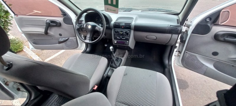 CLASSIC 1.0 VHC LS 8V FLEX 4P MANUAL - 2011 - PICADA CAFé