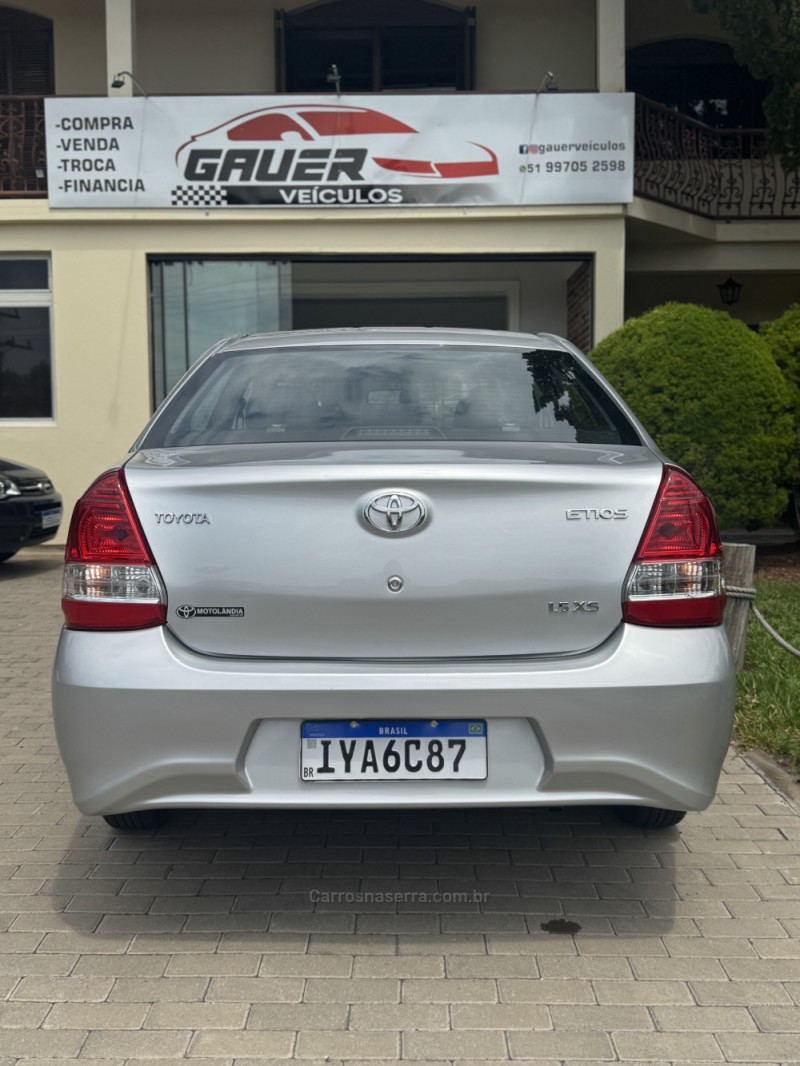 ETIOS 1.5 XS 16V FLEX 4P AUTOMÁTICO - 2018 - ENCANTADO