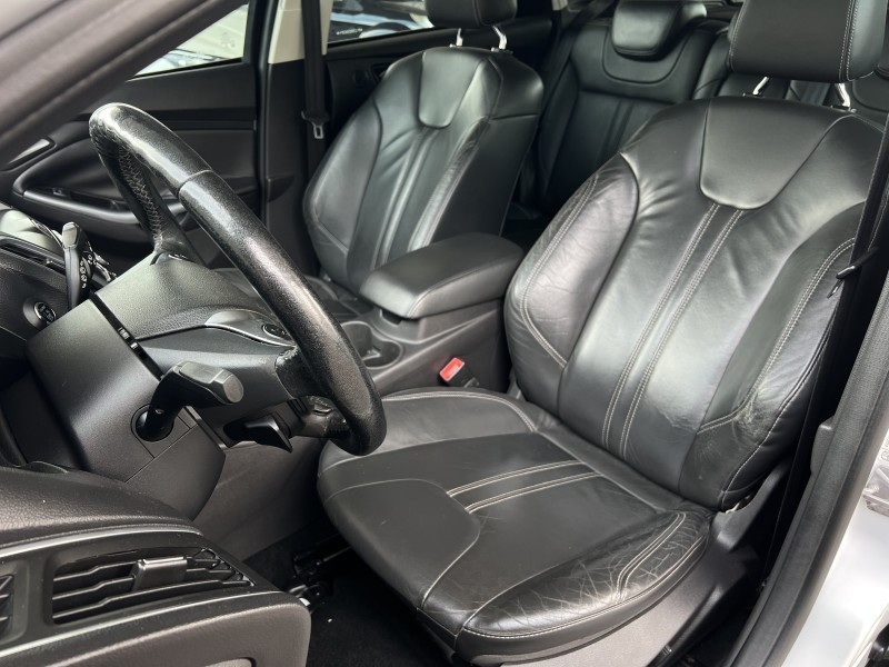 FOCUS 2.0 TITANIUM PLUS HATCH 16V FLEX 4P AUTO - 2015 - BENTO GONçALVES