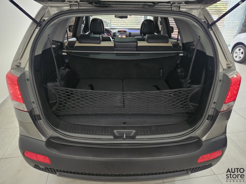 SORENTO 2.4 EX2 4X2 16V GASOLINA 4P 7 LUGARES AUTOMÁTICO - 2012 - CAXIAS DO SUL