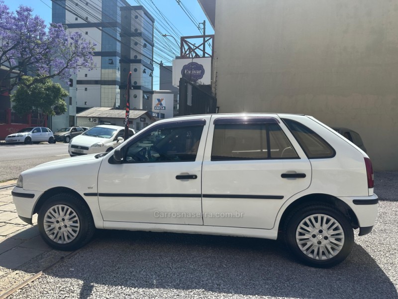 GOL 1.0 MI PLUS 16V GASOLINA 4P MANUAL G.III - 2000 - CAXIAS DO SUL