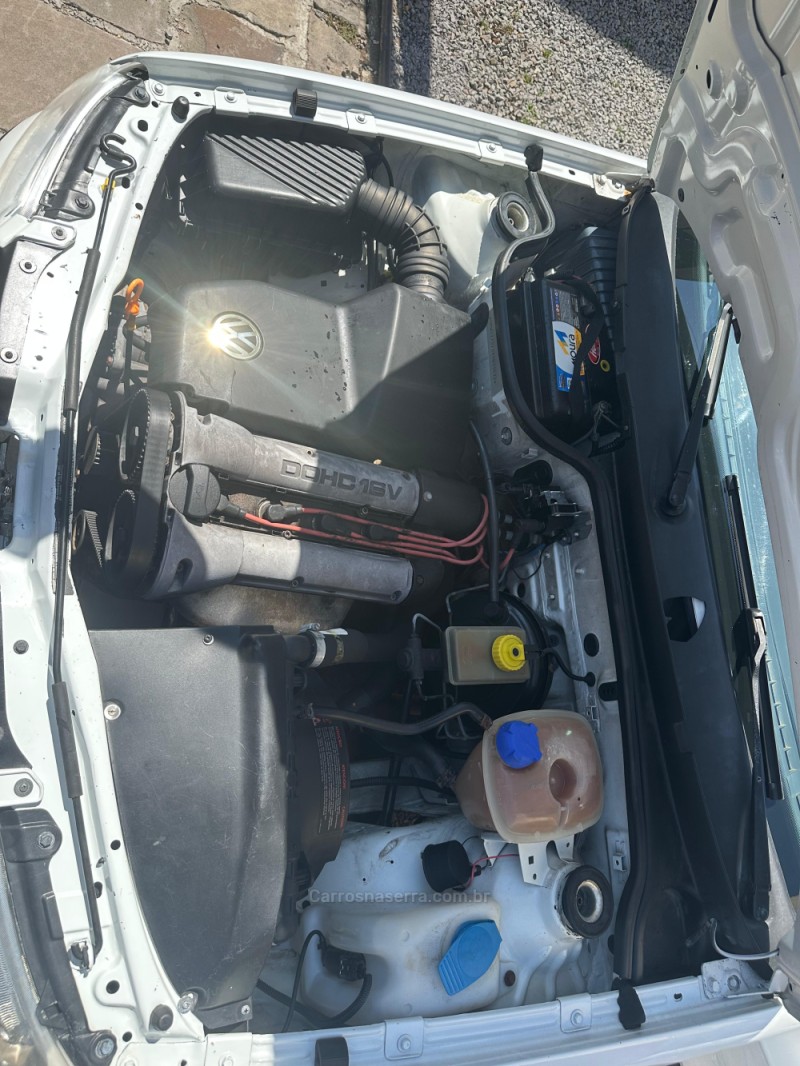 GOL 1.0 MI PLUS 16V GASOLINA 4P MANUAL G.III - 2000 - CAXIAS DO SUL