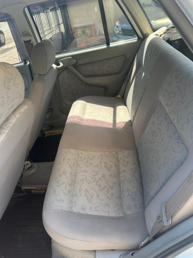 GOL 1.0 MI PLUS 16V GASOLINA 4P MANUAL G.III - 2000 - CAXIAS DO SUL
