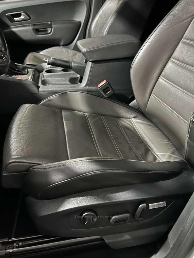 AMAROK 3.0 V6 TDI HIGHLINE CD DIESEL 4MOTION AUTOMÁTICO - 2019 - BENTO GONçALVES