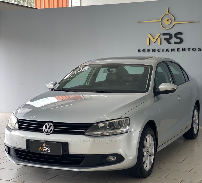 JETTA 2.0 COMFORTLINE FLEX 4P TIPTRONIC - 2013 - CAXIAS DO SUL