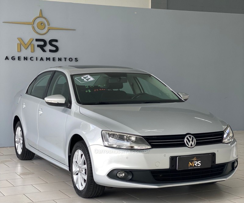 JETTA 2.0 COMFORTLINE FLEX 4P TIPTRONIC