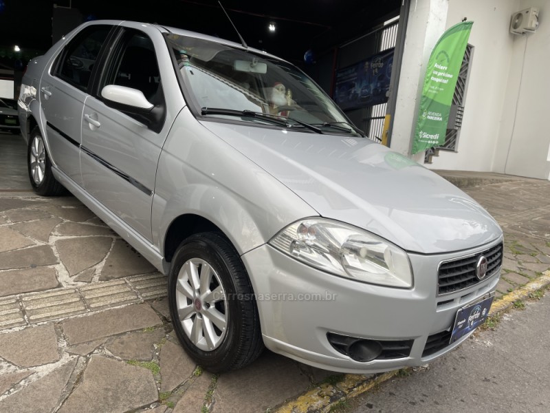 SIENA 1.0 MPI EL CELEBRATION 8V FLEX 4P MANUAL - 2011 - BENTO GONçALVES