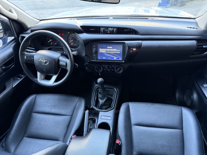 HILUX 2.8 4X4 CD 8V DIESEL 4P MANUAL - 2022 - CAXIAS DO SUL