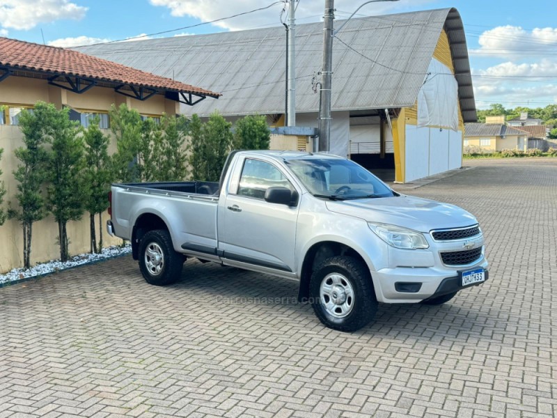 S10 2.2 EFI DLX 4X2 CS 8V GASOLINA 2P MANUAL - 2015 - CAXIAS DO SUL