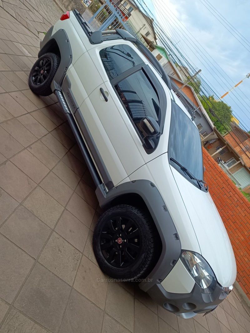 STRADA 1.8 MPI ADVENTURE LOCKER CD 16V FLEX 3P MANUAL - 2015 - CAXIAS DO SUL