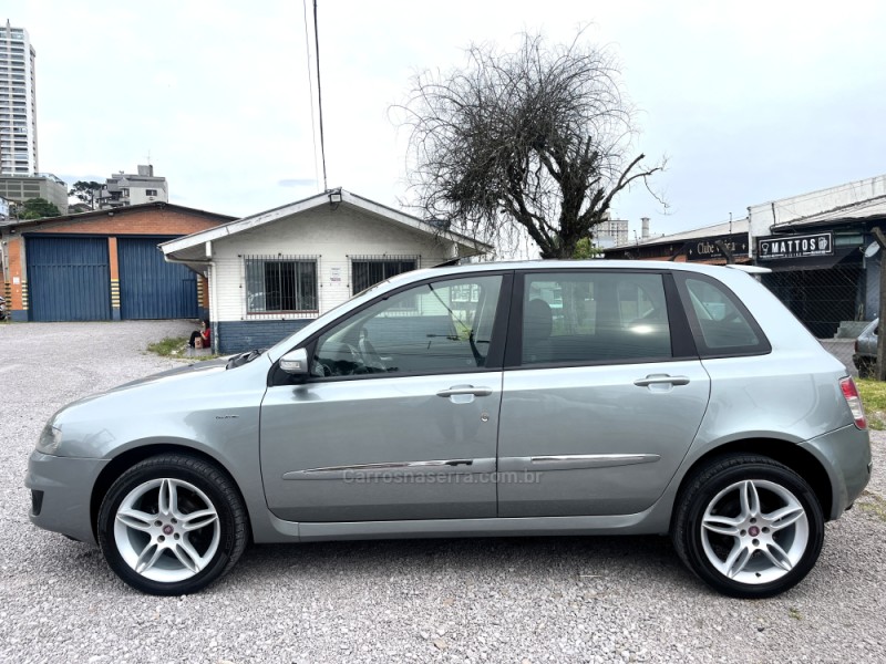 STILO 1.8 MPI SPORTING 8V FLEX 4P AUTOMÁTICO - 2009 - CAXIAS DO SUL