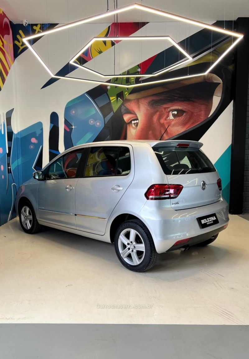 FOX 1.6 MI HIGHLINE 8V FLEX 4P AUTOMATIZADO - 2016 - NOVO HAMBURGO