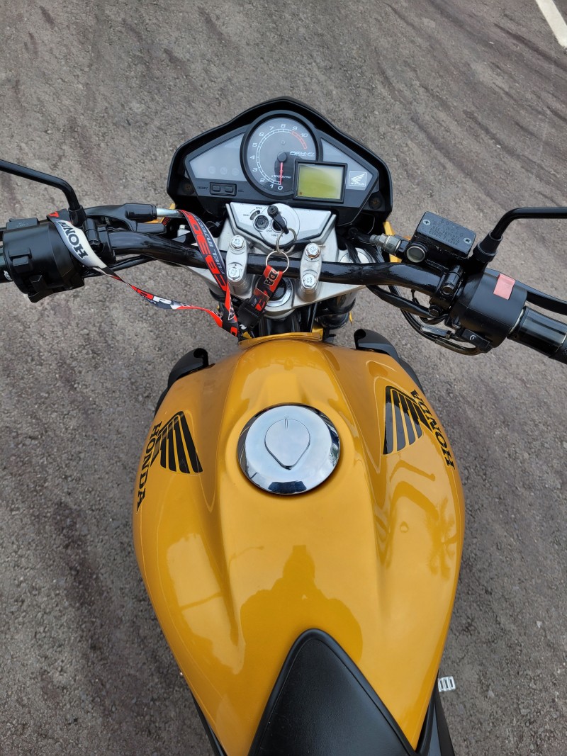 CB 300R  - 2010 - CARLOS BARBOSA