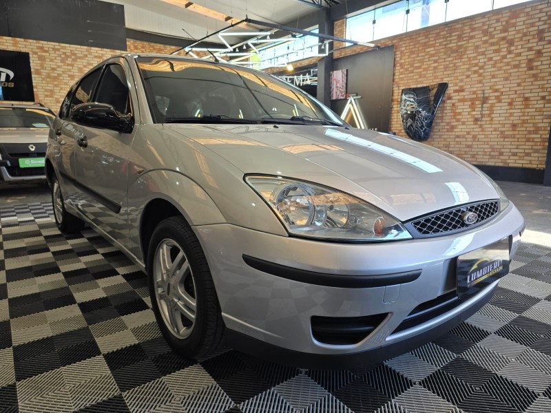 FOCUS 1.6 GLX 8V FLEX 4P MANUAL - 2008 - FARROUPILHA