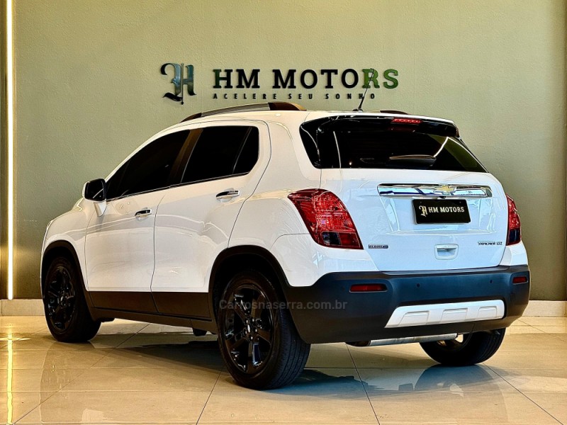 TRACKER 1.8 MPFI LTZ 4X2 16V FLEX 4P AUTOMÁTICO - 2015 - CAXIAS DO SUL