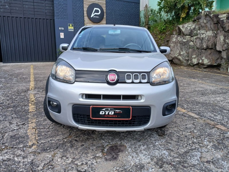 UNO 1.4 WAY 8V FLEX 4P MANUAL - 2016 - FARROUPILHA