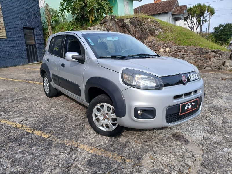 UNO 1.4 WAY 8V FLEX 4P MANUAL - 2016 - FARROUPILHA