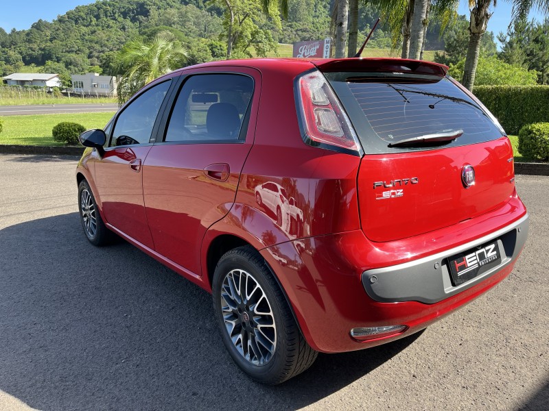 PUNTO 1.6 ESSENCE 16V FLEX 4P MANUAL - 2013 - BOM PRINCíPIO