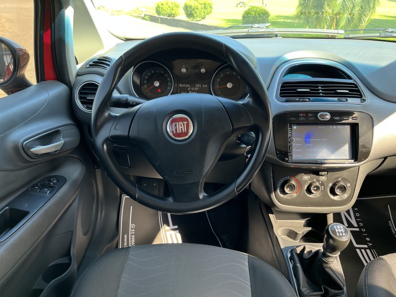 PUNTO 1.6 ESSENCE 16V FLEX 4P MANUAL - 2013 - BOM PRINCíPIO