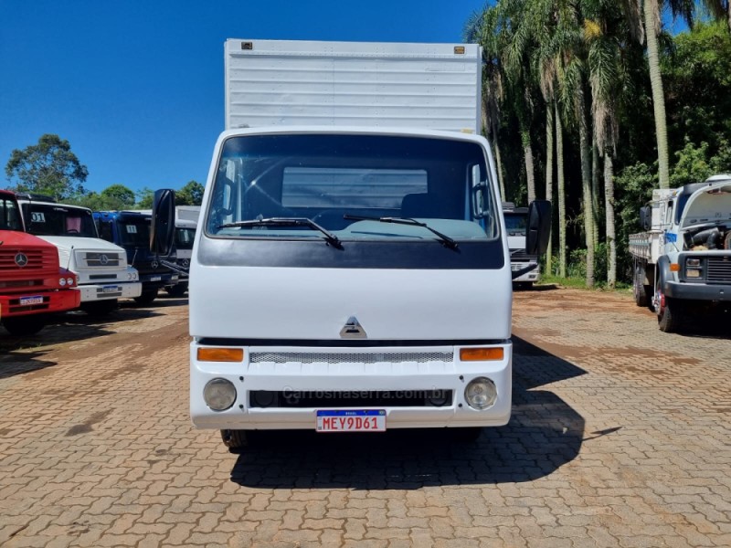 8500  - 2006 - PORTãO