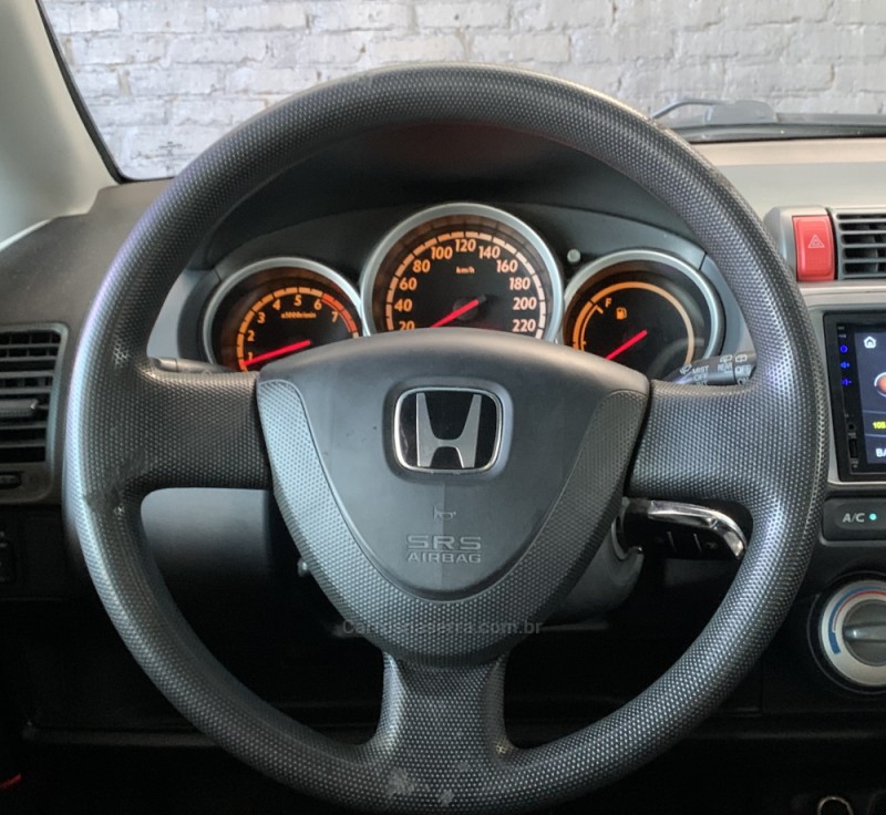 FIT 1.4 LX 8V FLEX 4P MANUAL - 2007 - CAXIAS DO SUL