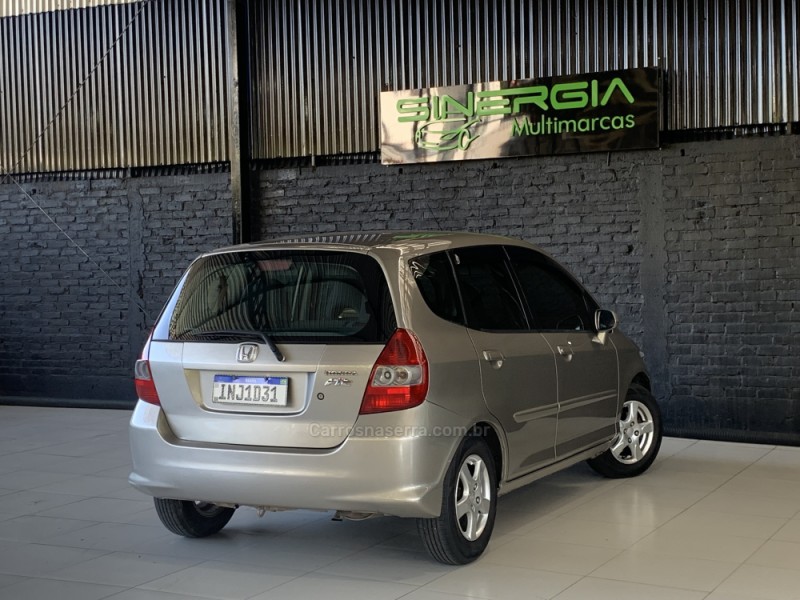 FIT 1.4 LX 8V FLEX 4P MANUAL - 2007 - CAXIAS DO SUL
