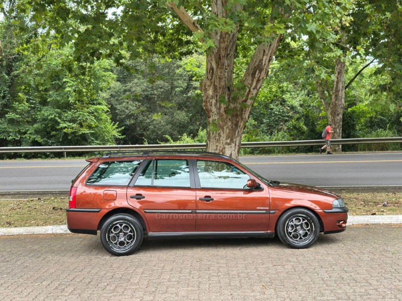 PARATI 2.0 MI CROSSOVER 8V GASOLINA 4P MANUAL G.III - 2004 - DOIS IRMãOS