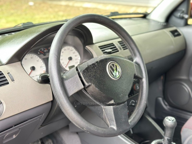 PARATI 2.0 MI CROSSOVER 8V GASOLINA 4P MANUAL G.III - 2004 - DOIS IRMãOS