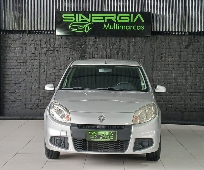 SANDERO 1.0 AUTHENTIQUE 8V FLEX 4P MANUAL - 2012 - CAXIAS DO SUL