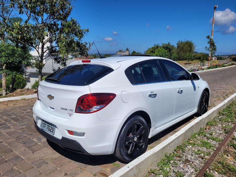 CRUZE 1.8 LTZ SPORT6 16V FLEX 4P AUTOMÁTICO - 2012 - CARLOS BARBOSA