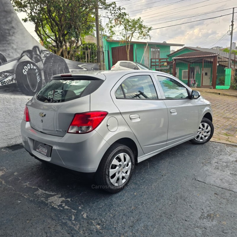 ONIX 1.0 MPFI LT 8V FLEX 4P MANUAL - 2014 - CAXIAS DO SUL