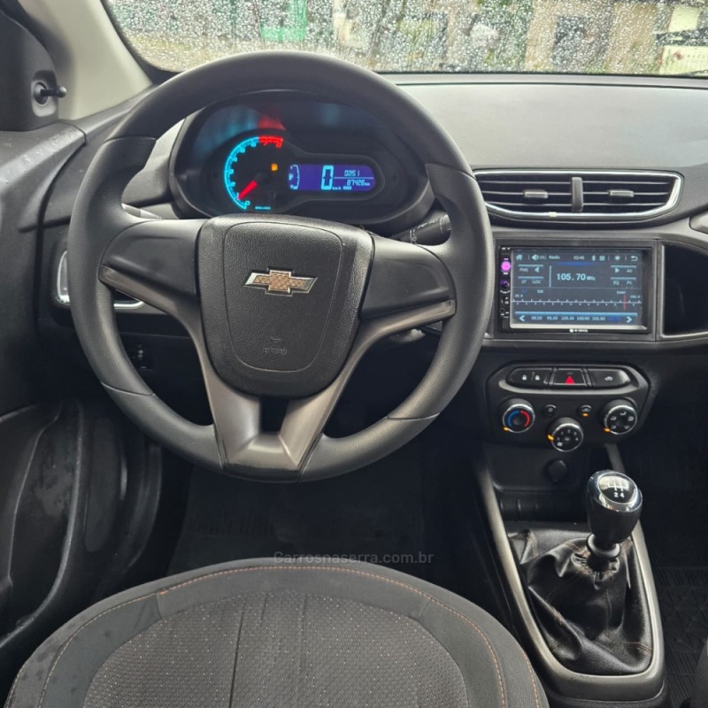 ONIX 1.0 MPFI LT 8V FLEX 4P MANUAL - 2014 - CAXIAS DO SUL