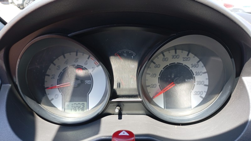 FIESTA 1.0 MPI SEDAN 8V FLEX 4P MANUAL - 2009 - FARROUPILHA