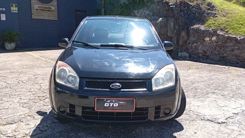 FIESTA 1.0 MPI SEDAN 8V FLEX 4P MANUAL - 2009 - FARROUPILHA