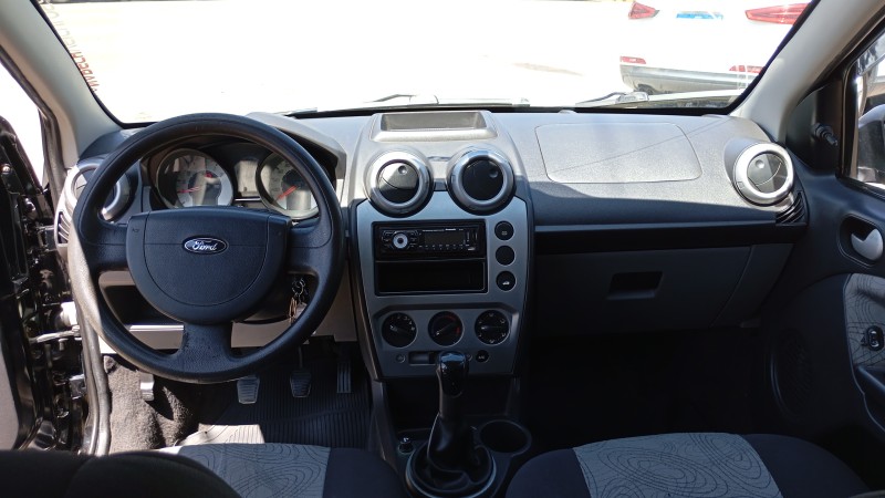 FIESTA 1.0 MPI SEDAN 8V FLEX 4P MANUAL - 2009 - FARROUPILHA