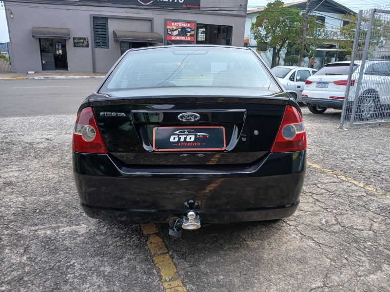 FIESTA 1.0 MPI SEDAN 8V FLEX 4P MANUAL - 2009 - FARROUPILHA