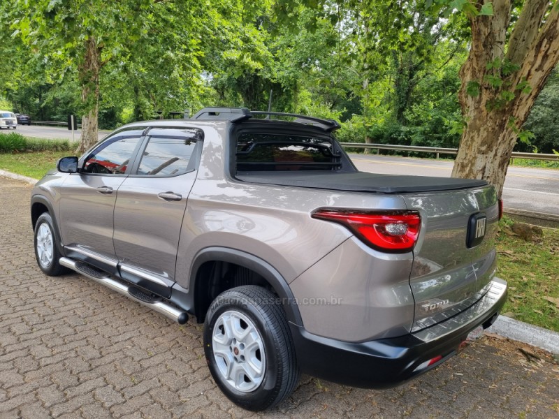 TORO 1.8 16V EVO FLEX FREEDOM AUTOMÁTICO - 2018 - DOIS IRMãOS