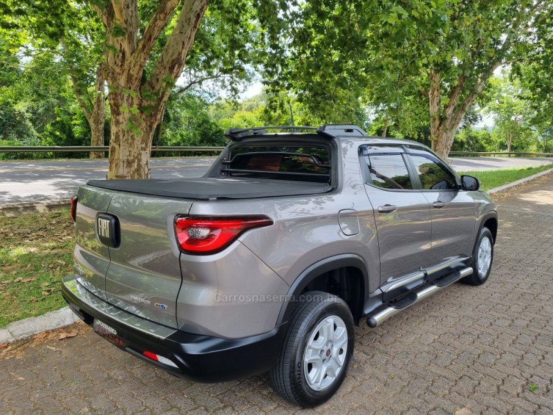 TORO 1.8 16V EVO FLEX FREEDOM AUTOMÁTICO - 2018 - DOIS IRMãOS