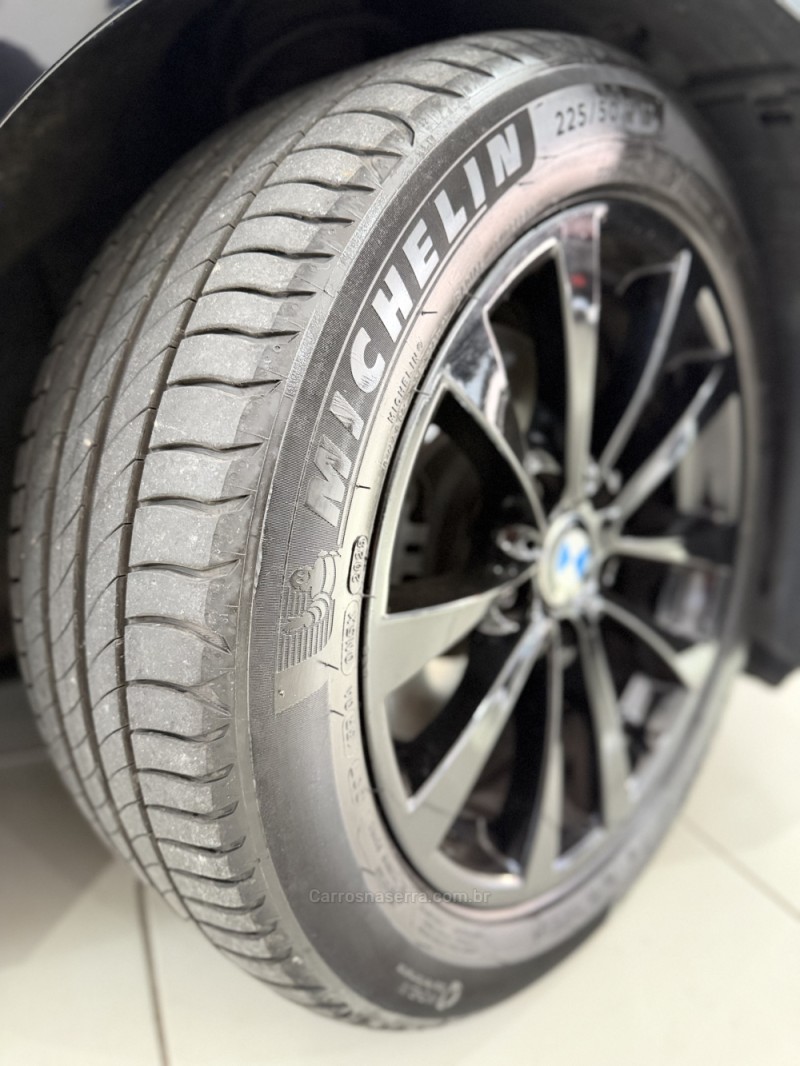 328I 2.0 SEDAN 16V GASOLINA 4P AUTOMÁTICO - 2013 - CAXIAS DO SUL